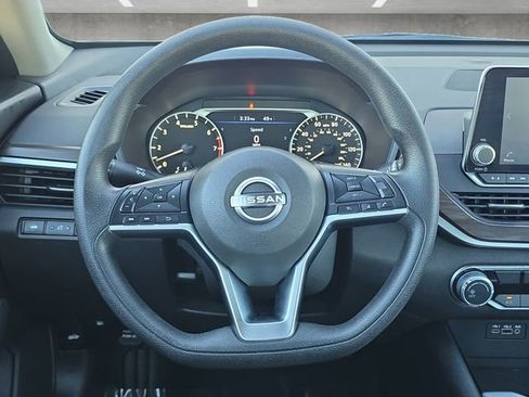 Certified 2024 Nissan Altima 2.5 SV image 21