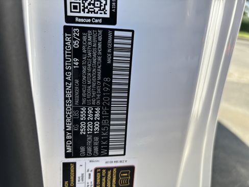 Used 2023 Mercedes-Benz E 450 Cabriolet image 38