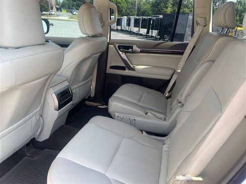 Used 2017 Lexus GX 460 Premium AWD/4WD image 10