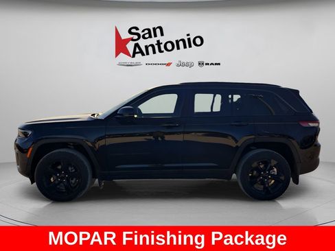 New 2026 Jeep Grand Cherokee Limited w/ Limited Altitude Package RWD image 5