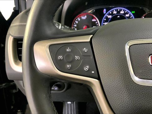 Used 2023 GMC Terrain Denali w/ Denali Premium Package image 18