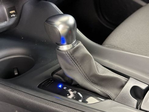 Used 2021 Toyota C-HR LE FWD image 28