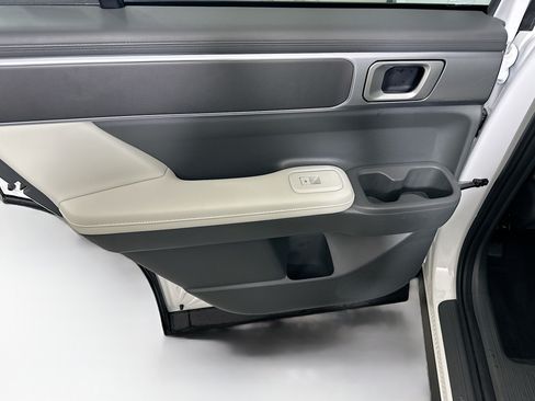 Used 2026 Hyundai Santa Fe SEL FWD image 24