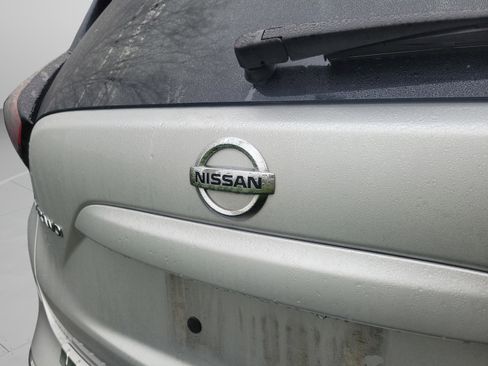 Used 2022 Nissan Murano SL w/ SL Moonroof Package image 18