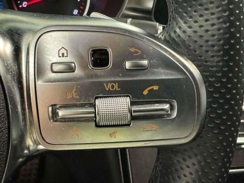 Certified 2021 Mercedes-Benz GLC 300 GLC 300 image 20