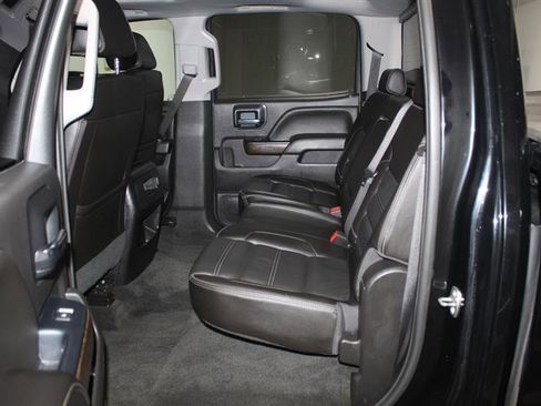 Used 2018 GMC Sierra 1500 Denali AWD/4WD image 28