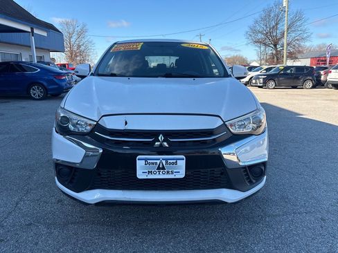 Used 2018 Mitsubishi Outlander Sport ES image 4