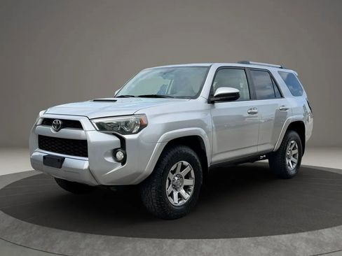 Used 2015 Toyota 4Runner Trail AWD/4WD image 1