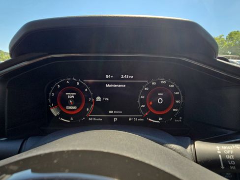 Used 2025 Nissan Z Performance w/ Floor Mat Package RWD image 18