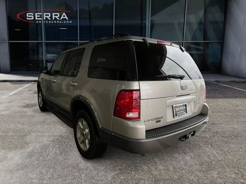Used 2003 Ford Explorer XLT image 2