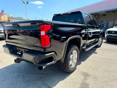 Used 2021 Chevrolet Silverado 2500 LTZ w/ Z71 Chrome Sport Edition AWD/4WD image 5