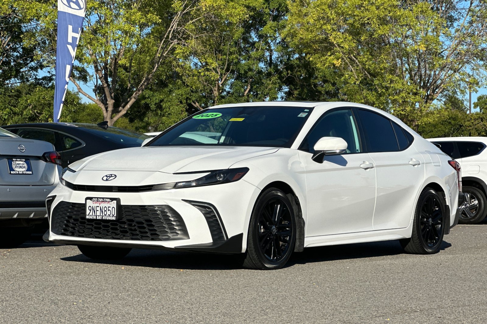 Used 2025 Toyota Camry SE w/ Multimedia Upgrade Package FWD image 8