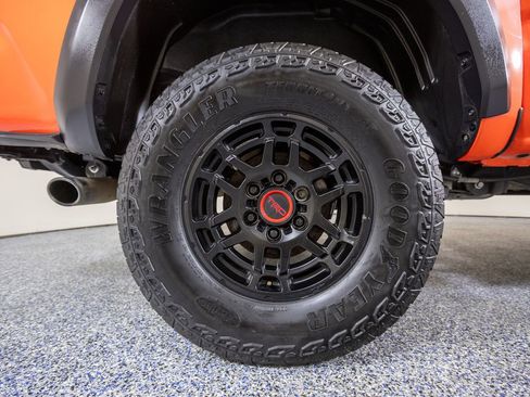Used 2023 Toyota Tacoma 4x4 Double Cab image 45