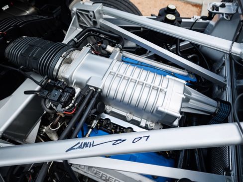 Used 2006 Ford GT image 94