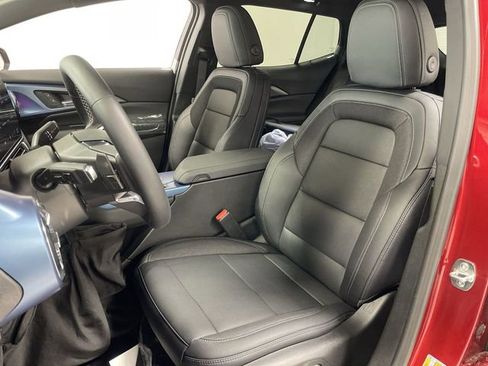 New 2026 Chevrolet Equinox EV LT FWD image 11
