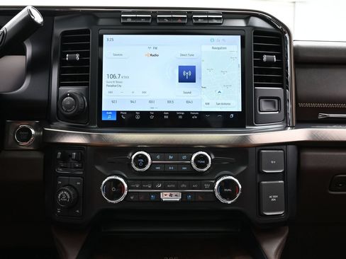 Used 2023 Ford F250 King Ranch w/ Tremor Off-Road Package AWD/4WD image 17