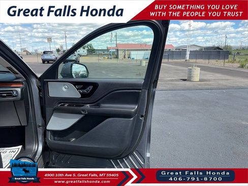 Used 2022 Lincoln Aviator Reserve w/ Equipment Group 201A AWD/4WD image 32