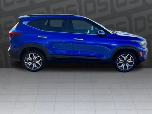 Used 2021 Kia Seltos SX w/ SX Sunroof Package image 5