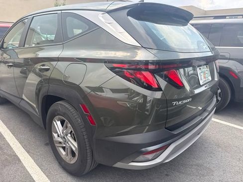 Used 2025 Hyundai Tucson SE FWD image 8