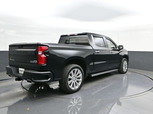 Used 2020 Chevrolet Silverado 1500 High Country image 11