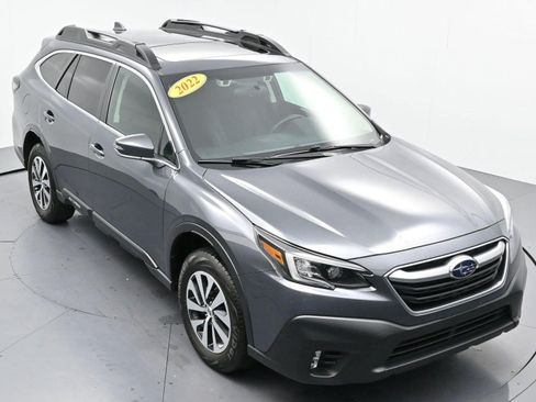 Used 2022 Subaru Outback Premium AWD/4WD image 28