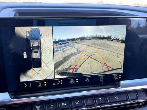 Used 2024 Chevrolet Silverado 2500 LTZ w/ LTZ Plus Package image 15