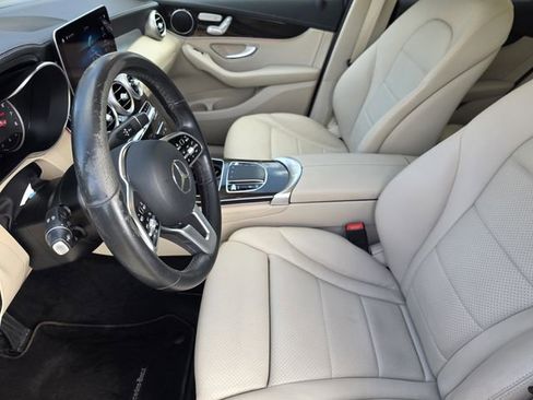 Used 2020 Mercedes-Benz GLC 300 GLC 300 image 9