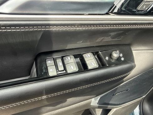 New 2026 Jeep Grand Wagoneer Limited AWD/4WD image 18