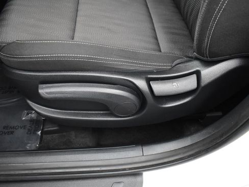 Certified 2022 Kia Sportage LX image 12