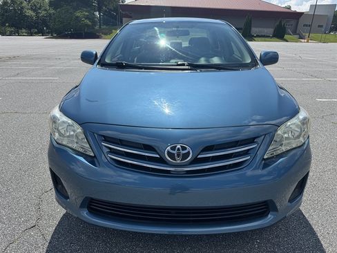 Used 2013 Toyota Corolla LE FWD image 4