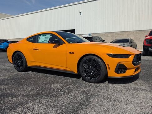 New 2026 Ford Mustang GT Premium w/ GT Performance Package image 3