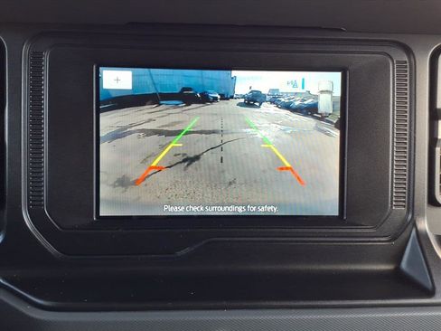 Certified 2023 Ford Bronco Black Diamond image 14