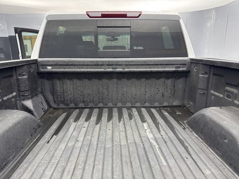 Used 2022 Chevrolet Silverado 1500 LT Trail Boss w/ Convenience Package II AWD/4WD image 42
