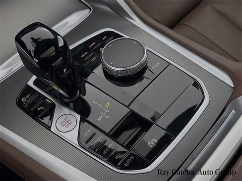 Used 2022 BMW X6 xDrive40i image 17