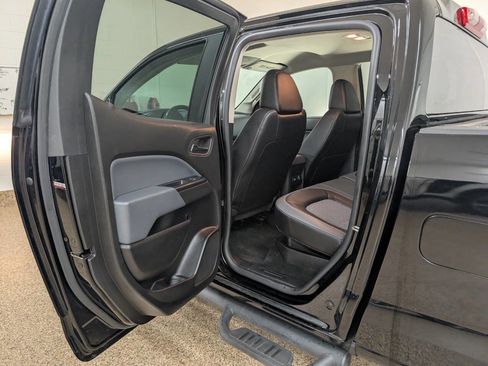 Used 2015 Chevrolet Colorado Z71 image 13