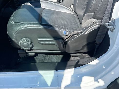 Used 2021 Jeep Wrangler Sport AWD/4WD image 21