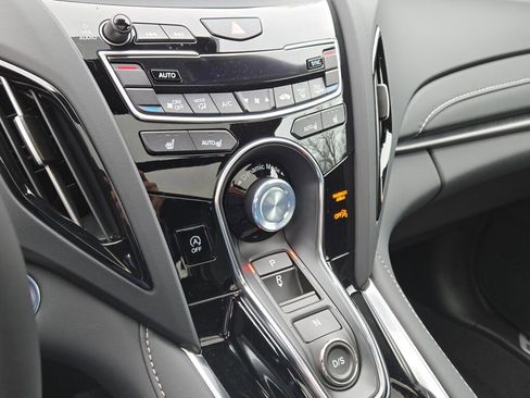 New 2026 Acura RDX SH-AWD image 37
