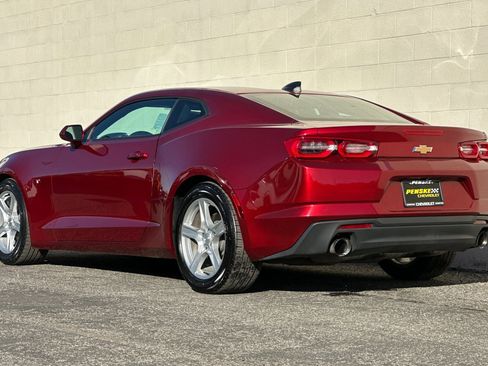 Used 2023 Chevrolet Camaro LT image 6