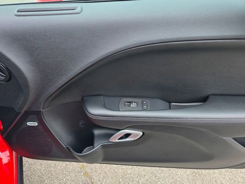 Used 2021 Dodge Challenger R/T w/ T/A Package image 26