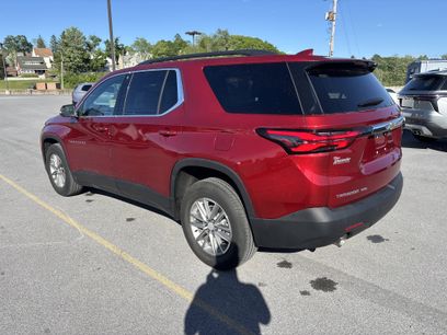 Used 2023 Chevrolet Traverse LT