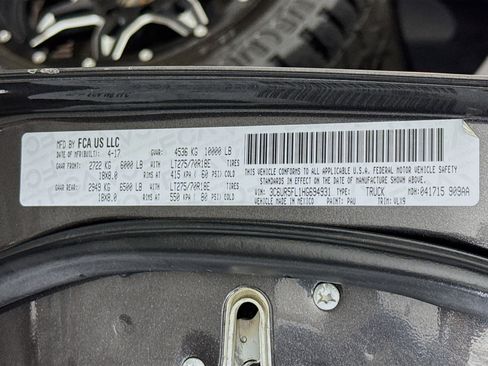 Used 2017 RAM 2500 Laramie w/ Convenience Group image 70