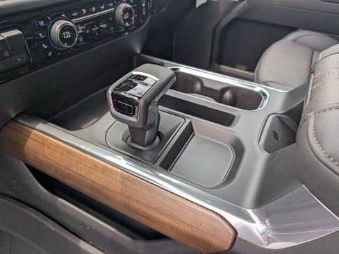 New 2026 Chevrolet Silverado 1500 High Country AWD/4WD image 23