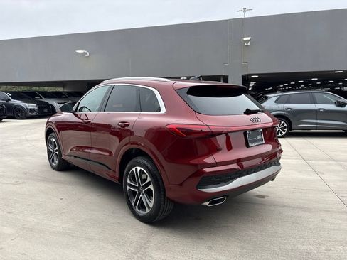 Certified 2025 Audi Q5 Premium Plus w/ Premium Plus AWD/4WD image 8