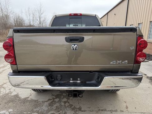 Used 2007 Dodge Ram 1500 Truck SLT image 7