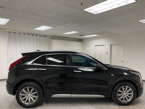 Used 2020 Cadillac XT4 Premium Luxury w/ Driver Awareness Package image 4
