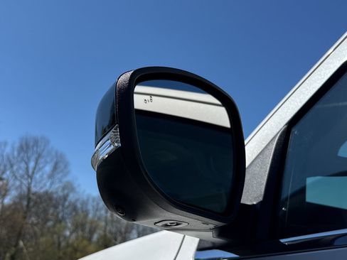 New 2026 Ford Expedition Platinum image 26