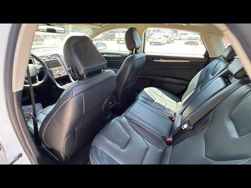 Used 2020 Ford Fusion Titanium AWD/4WD image 25