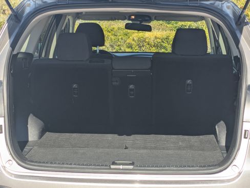 Used 2018 Kia Sorento LX image 13