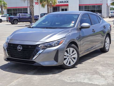 Used 2024 Nissan Sentra S FWD image 21