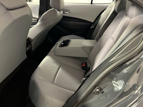 Used 2025 Toyota Corolla SE image 25
